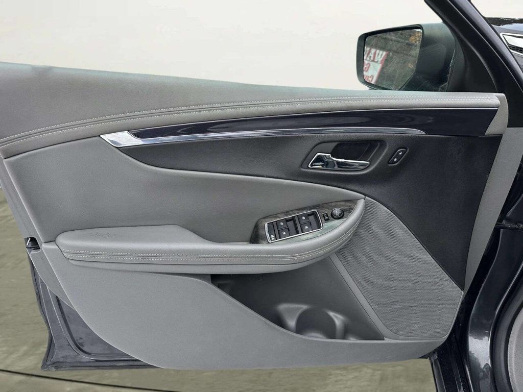 2015 Chevrolet Impala 4dr Sedan LT w/1LT - 22982282 - 10