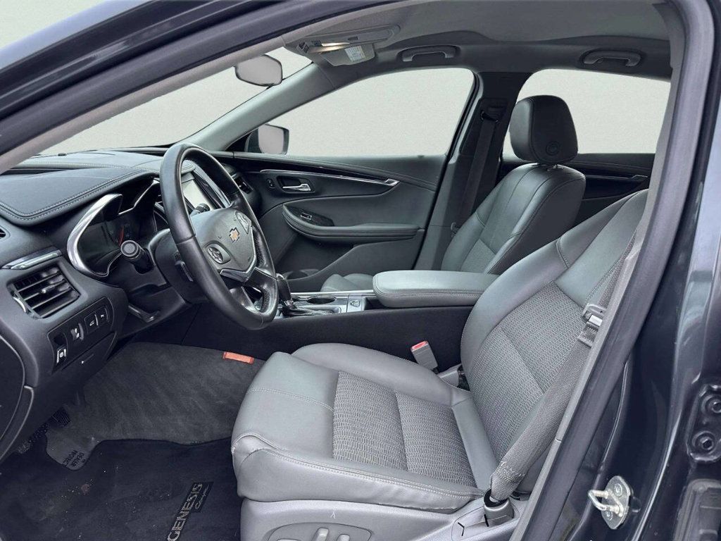 2015 Chevrolet Impala 4dr Sedan LT w/1LT - 22982282 - 13