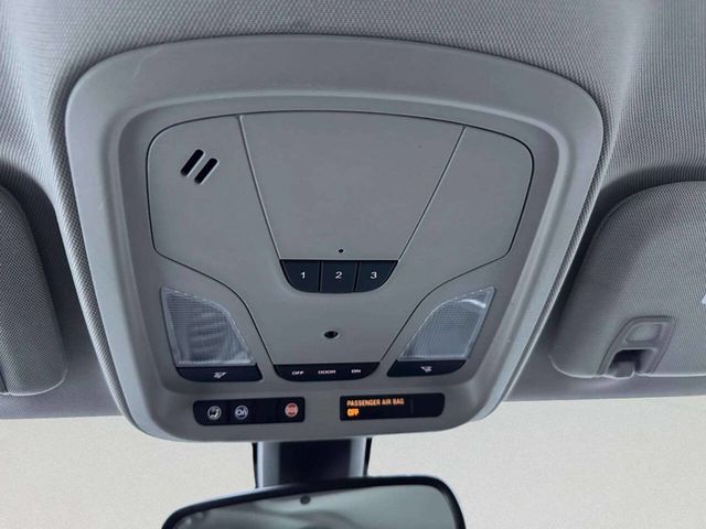 2015 Chevrolet Impala 4dr Sedan LT w/1LT - 22982282 - 32