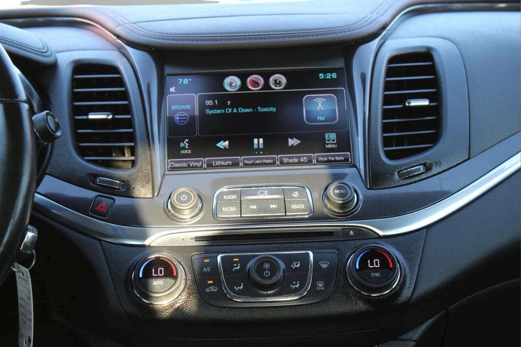 2015 Chevrolet Impala 4dr Sedan LT w/2LT - 22925078 - 17