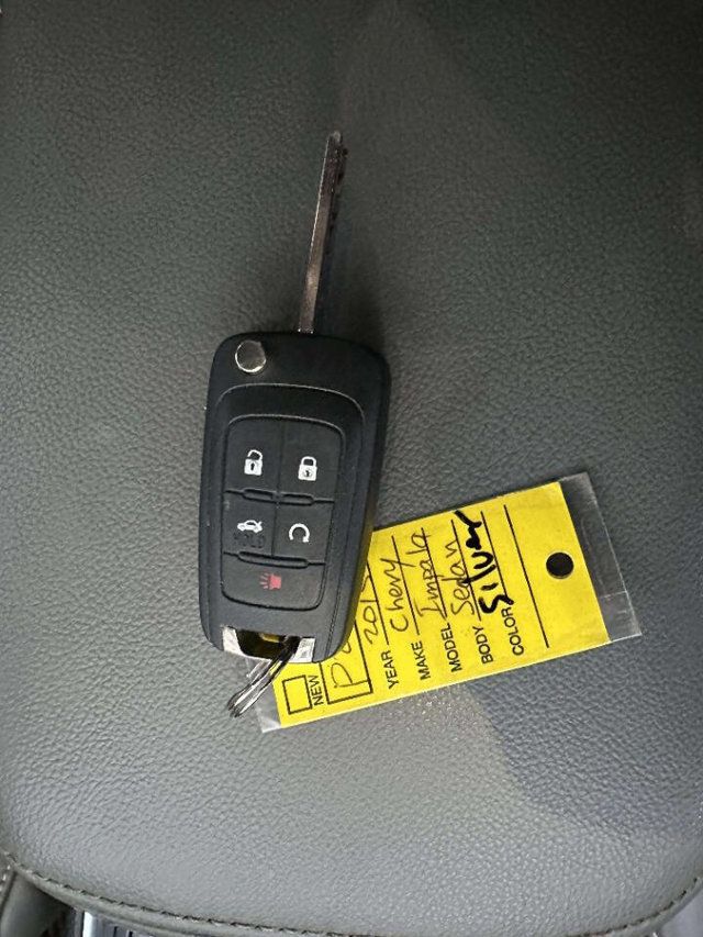 2015 Chevrolet Impala 4dr Sedan LTZ w/2LZ - 22950605 - 40