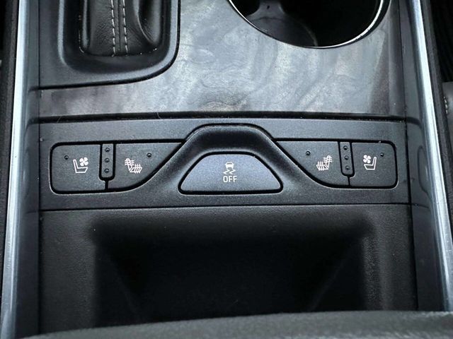 2015 Chevrolet Impala 4dr Sedan LTZ w/2LZ - 22985768 - 32