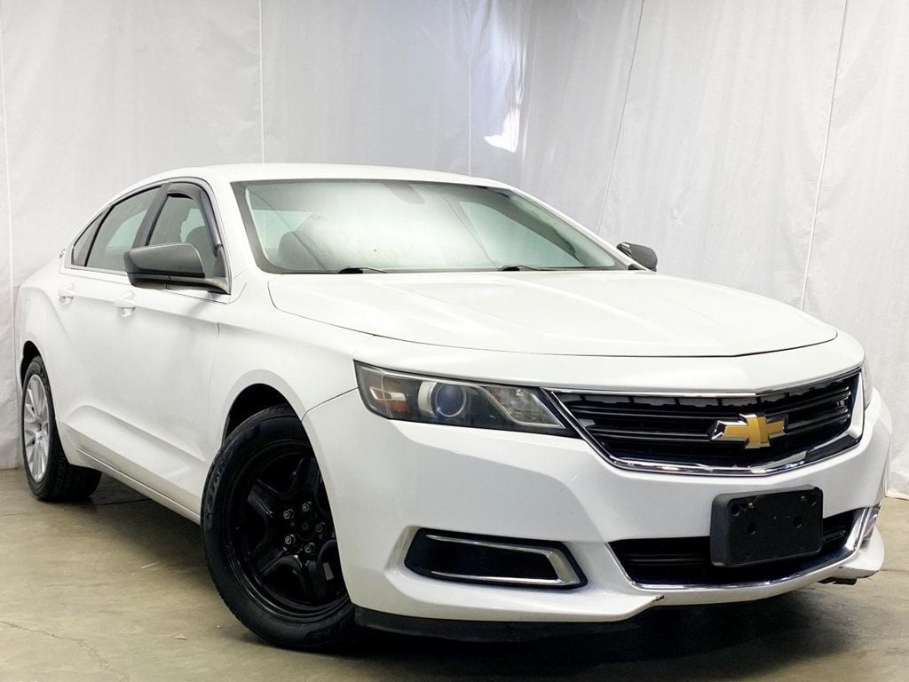 2015 Chevrolet Impala LS - 22637949 - 1