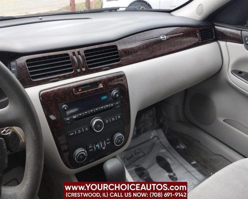 2015 Chevrolet Impala Limited LT Fleet 4dr Sedan - 22919934 - 28