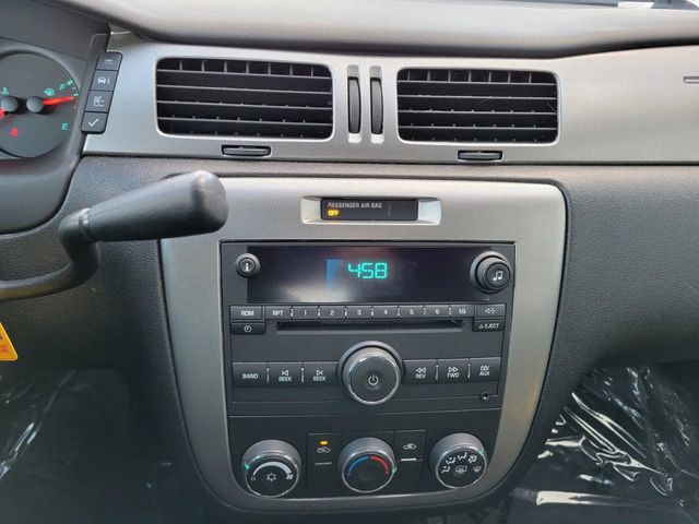 2015 Chevrolet Impala Limited Sedan 4D Police 3.6L V6 - 22970400 - 7