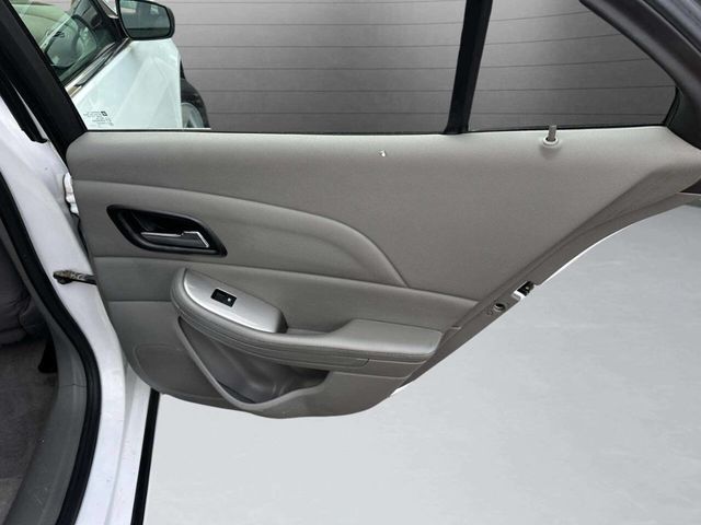 2015 Chevrolet Malibu 4dr Sedan LS w/1LS - 22943155 - 20