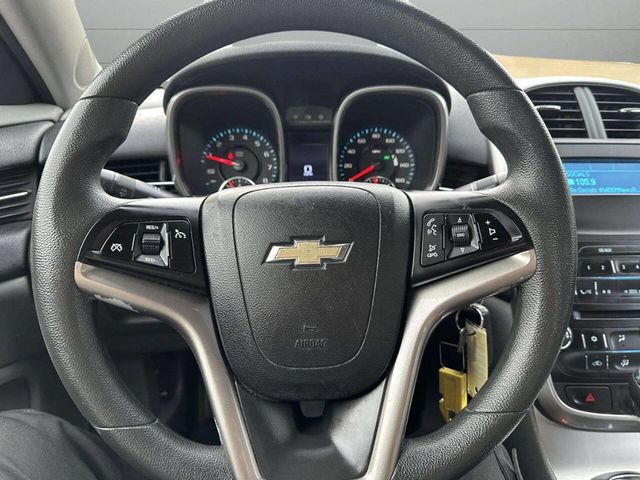 2015 Chevrolet Malibu 4dr Sedan LS w/1LS - 22943155 - 32