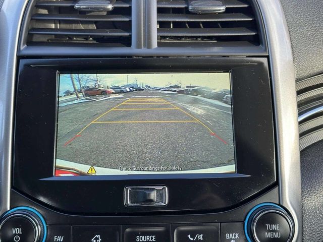 2015 Chevrolet Malibu 4dr Sedan LT w/1LT - 22966031 - 23