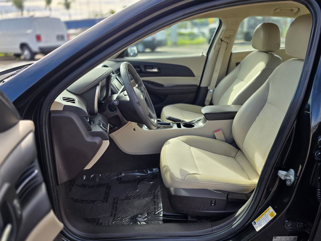 2015 Chevrolet Malibu 4dr Sedan LT w/1LT - 22984774 - 10