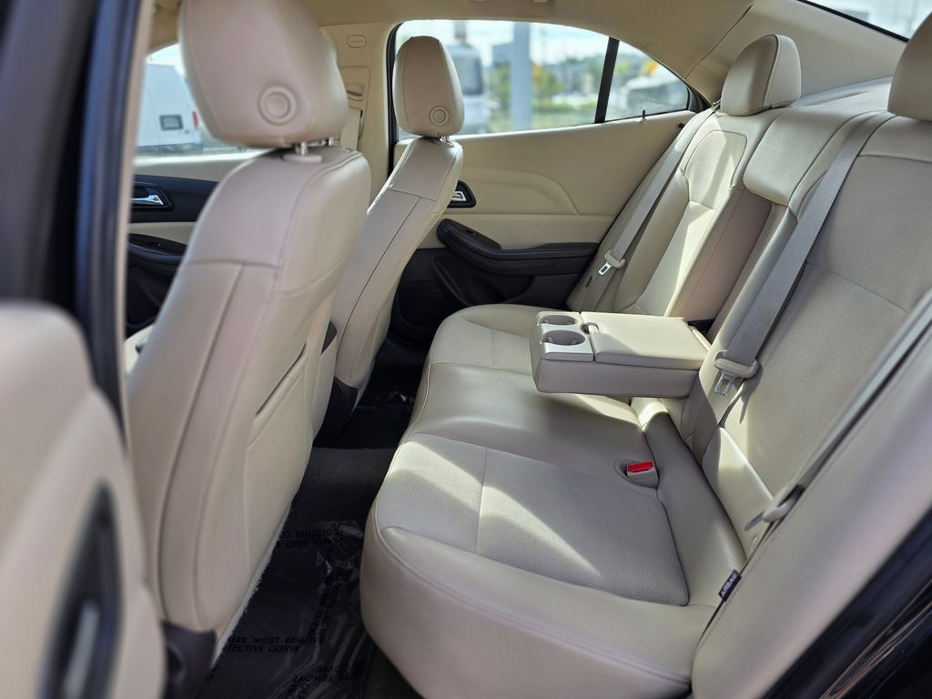 2015 Chevrolet Malibu 4dr Sedan LT w/1LT - 22984774 - 12