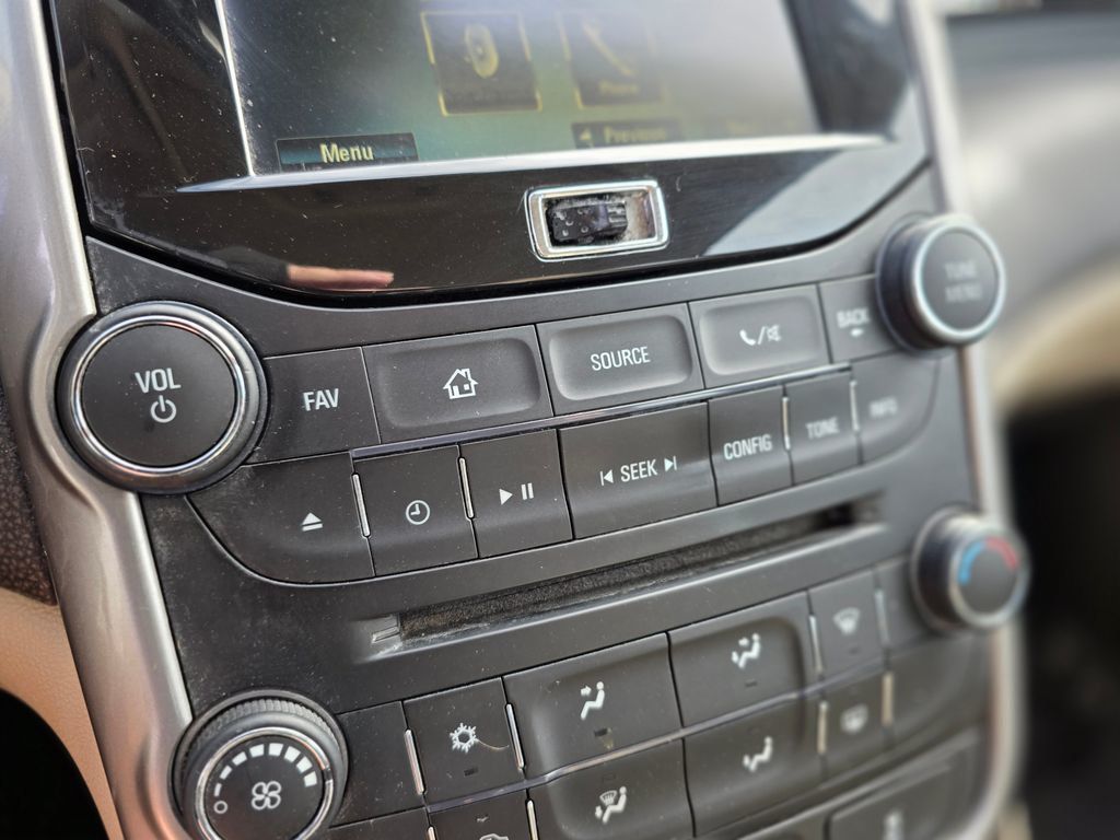 2015 Chevrolet Malibu 4dr Sedan LT w/1LT - 22984774 - 22