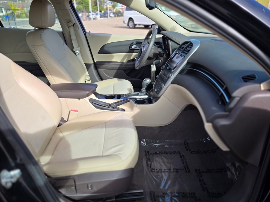 2015 Chevrolet Malibu 4dr Sedan LT w/1LT - 22984774 - 7