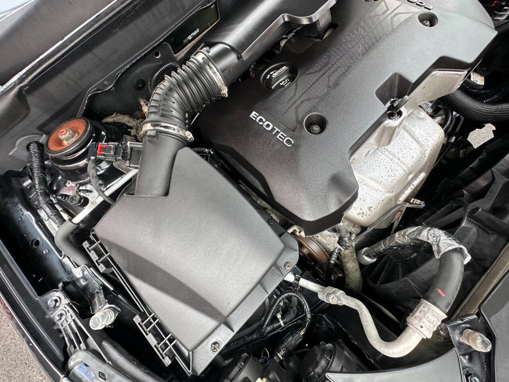 2015 Chevrolet Malibu 4dr Sedan LT w/2LT - 22920016 - 24