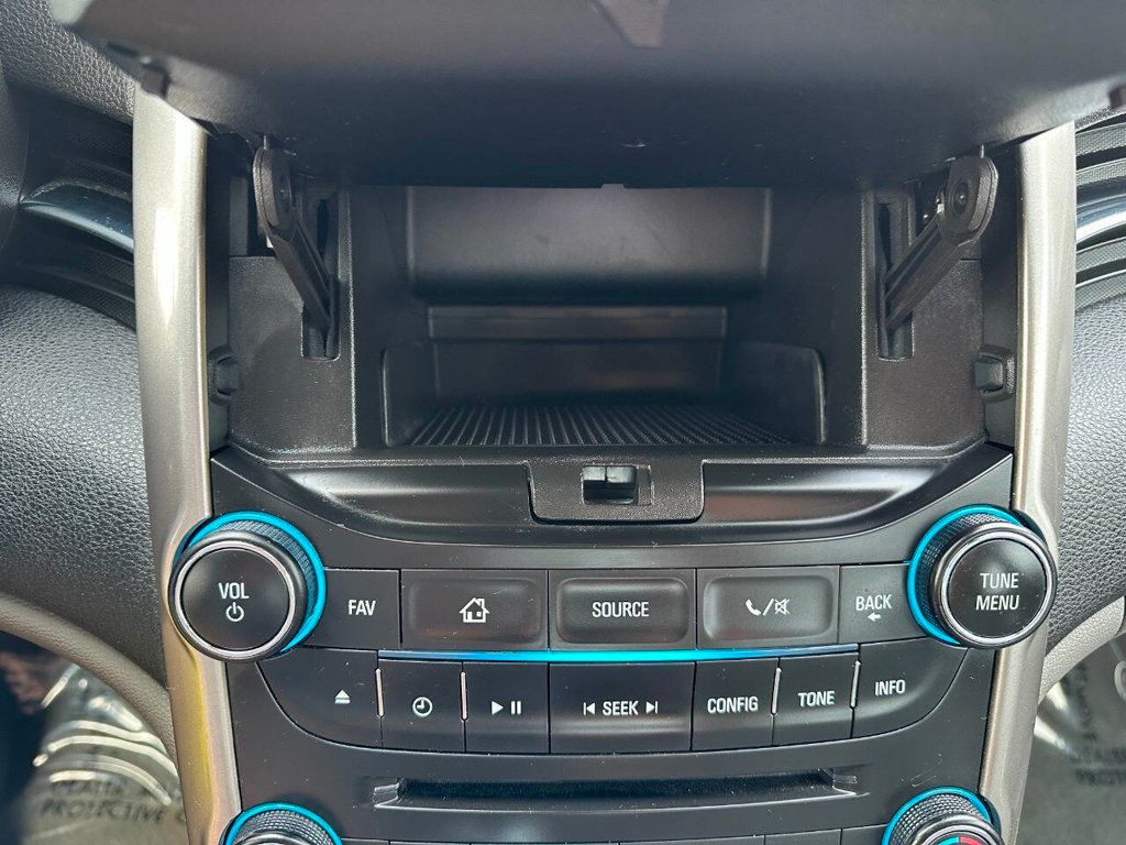 2015 Chevrolet Malibu 4dr Sedan LT w/2LT - 22920016 - 33