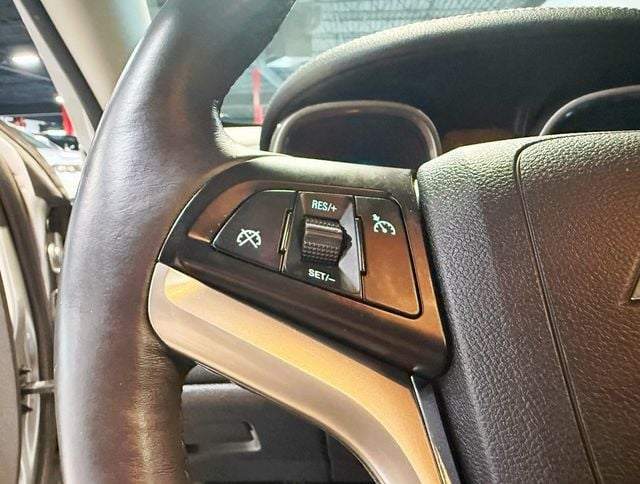 2015 Chevrolet Malibu 4dr Sedan LTZ w/1LZ - 22883469 - 11