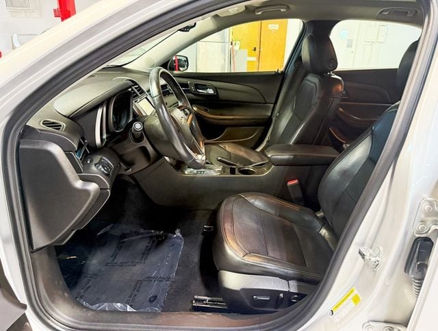 2015 Chevrolet Malibu 4dr Sedan LTZ w/1LZ - 22883469 - 21