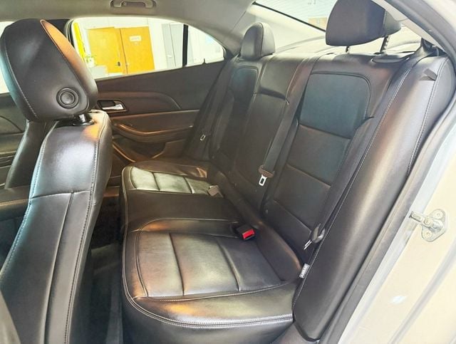 2015 Chevrolet Malibu 4dr Sedan LTZ w/1LZ - 22883469 - 26