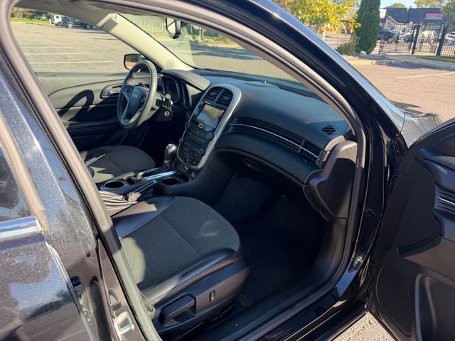 2015 Chevrolet Malibu LT, SUNROOF, BACKUP CAM, REMOTE START, PWR CONVENIENCE PKG - 23096332 - 9