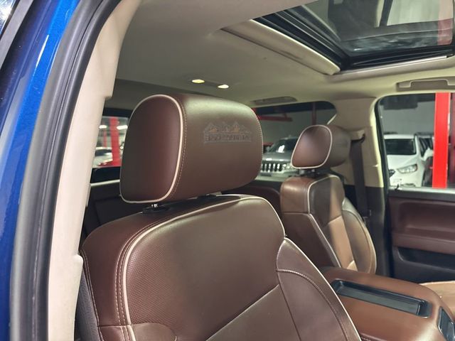 2015 Chevrolet Silverado 1500 4WD Crew Cab 143.5" High Country - 22992068 - 51