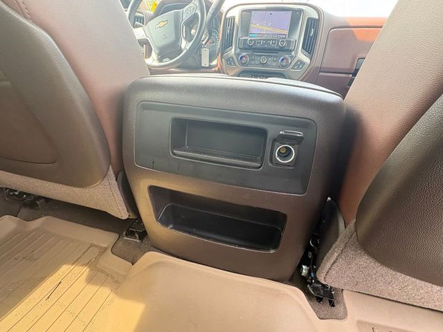 2015 Chevrolet Silverado 1500 4WD Crew Cab 143.5" High Country - 23046208 - 16