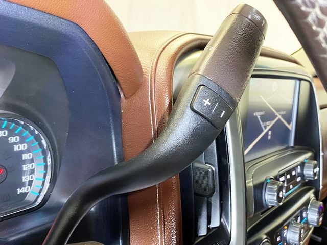 2015 Chevrolet Silverado 1500 4WD Crew Cab 153.0" High Country - 22915829 - 33