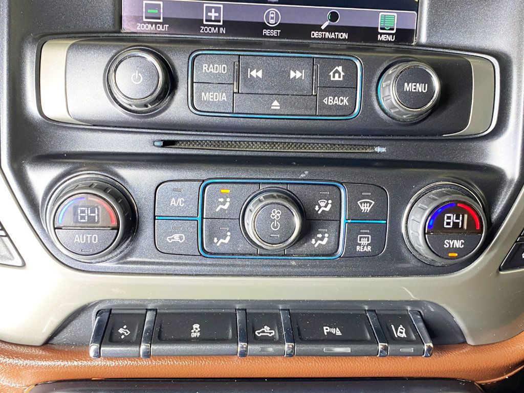 2015 Chevrolet Silverado 1500 4WD Crew Cab 153.0" High Country - 22915829 - 38