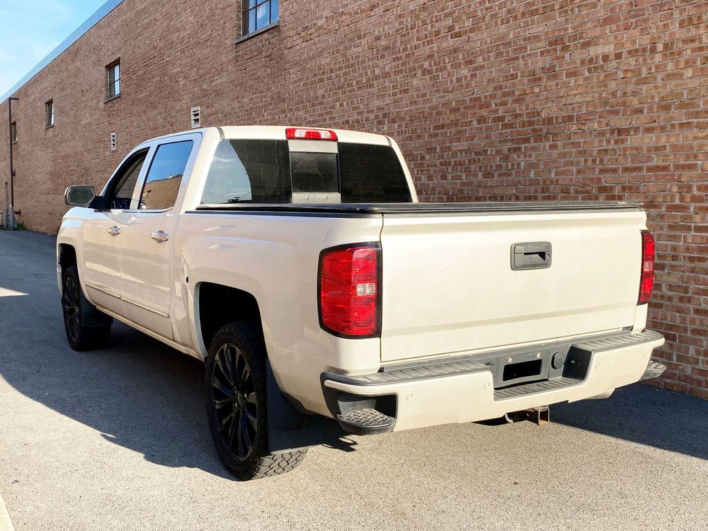 2015 Chevrolet Silverado 1500 High Country photo 4