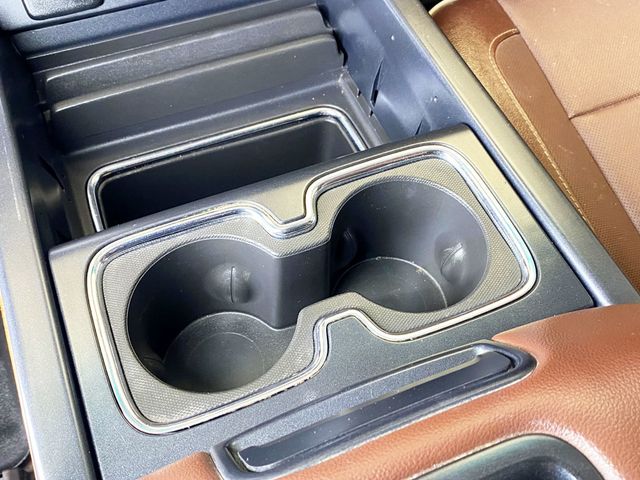 2015 Chevrolet Silverado 1500 4WD Crew Cab 153.0" High Country - 22915829 - 41