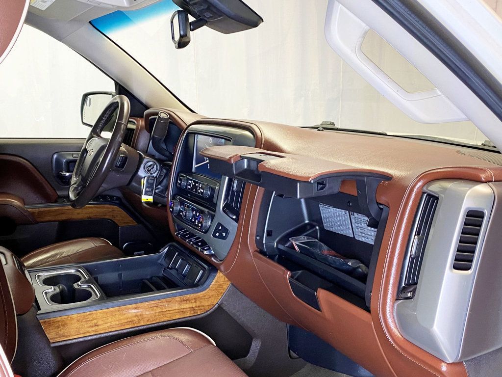 2015 Chevrolet Silverado 1500 4WD Crew Cab 153.0" High Country - 22915829 - 51