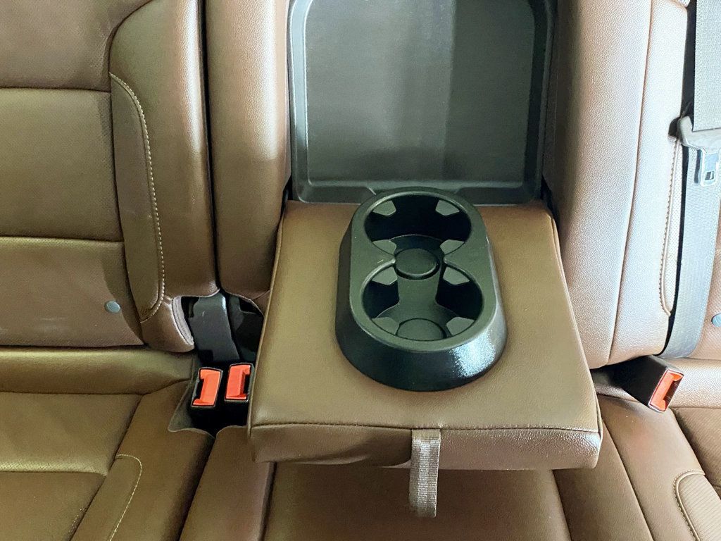 2015 Chevrolet Silverado 1500 4WD Crew Cab 153.0" High Country - 22915829 - 61