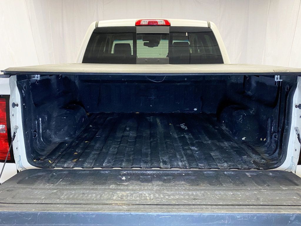 2015 Chevrolet Silverado 1500 4WD Crew Cab 153.0" High Country - 22915829 - 64