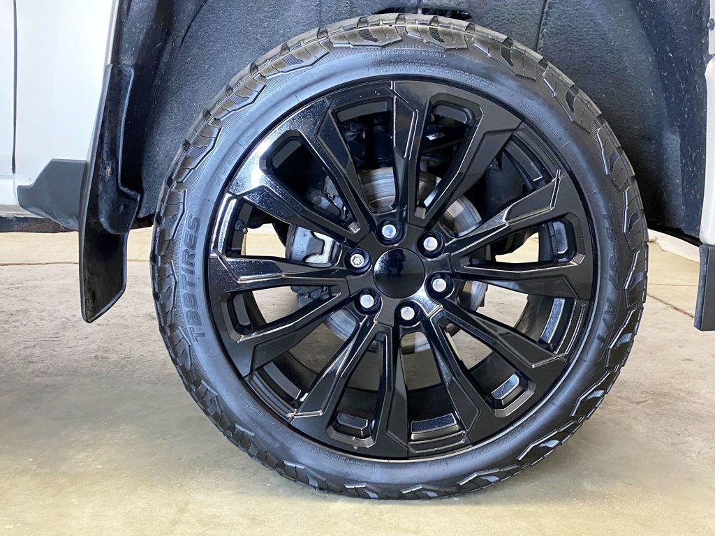 2015 Chevrolet Silverado 1500 4WD Crew Cab 153.0" High Country - 22915829 - 68