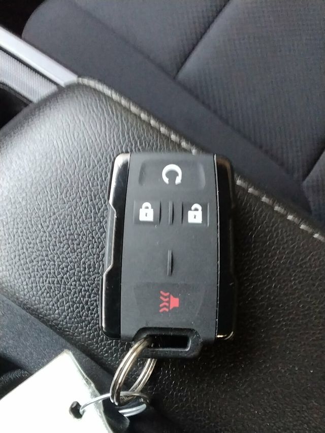 2015 Chevrolet Silverado 1500 4WD Double Cab 143.5" LT w/1LT - 22948817 - 24