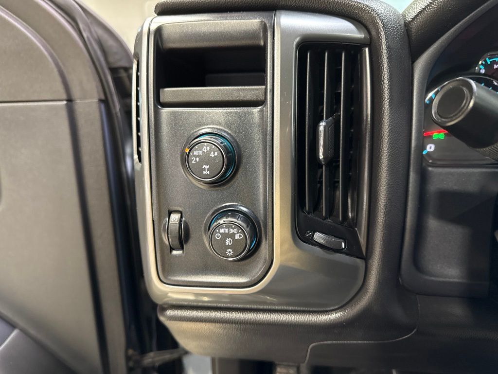 2015 Chevrolet Silverado 1500 4WD Double Cab 143.5" LT w/1LT - 23010903 - 12