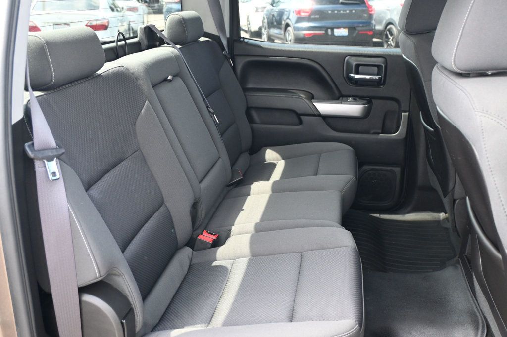 2015 Chevrolet Silverado 1500 LT Z71 photo 11
