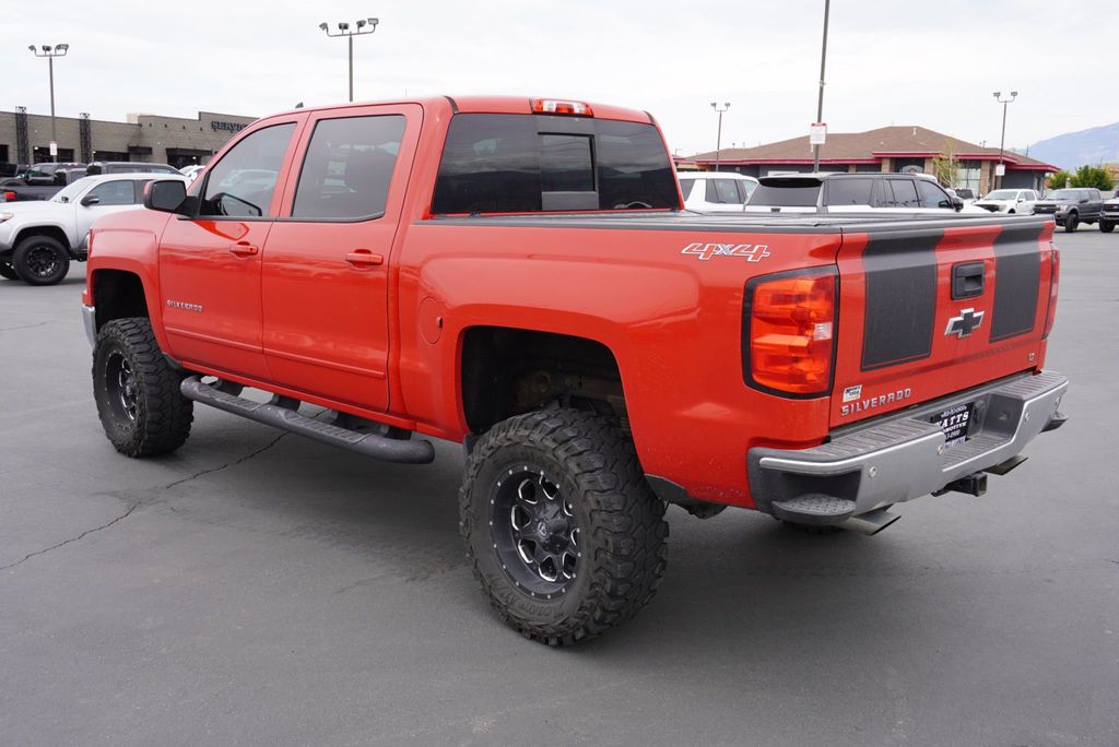 2015 Chevrolet Silverado 1500 LT photo 3