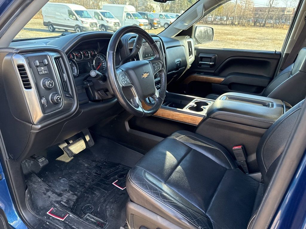 2015 Chevrolet Silverado 1500 LTZ - 22975663 - 7