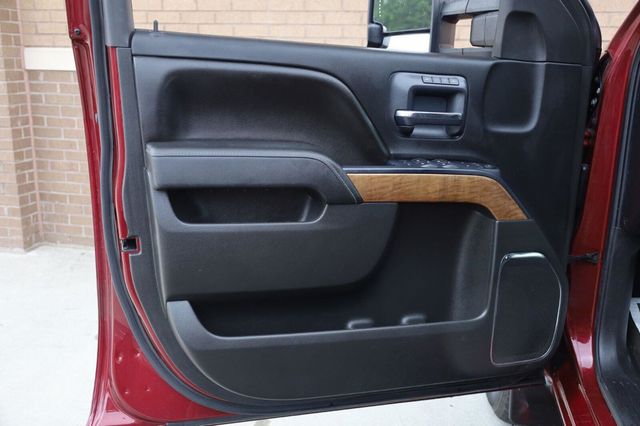 2015 Chevrolet Silverado 1500 LTZ - 23064310 - 10