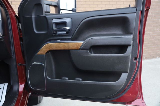 2015 Chevrolet Silverado 1500 LTZ - 23064310 - 20