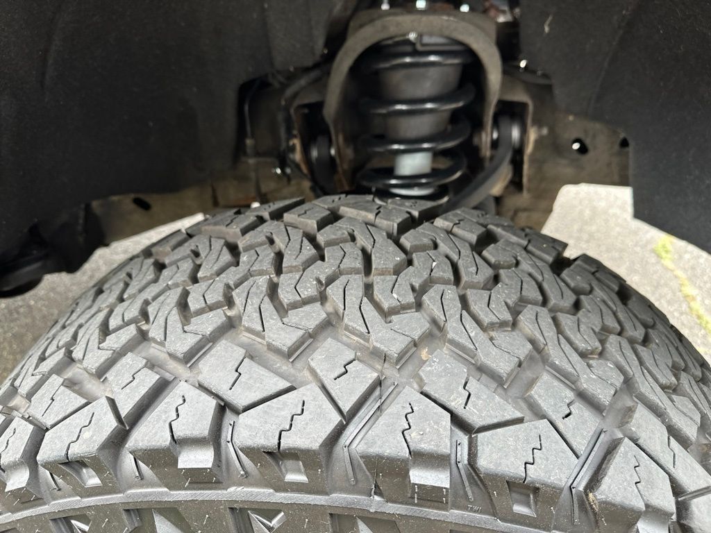 2015 Chevrolet Silverado 1500 LTZ - 23084627 - 17