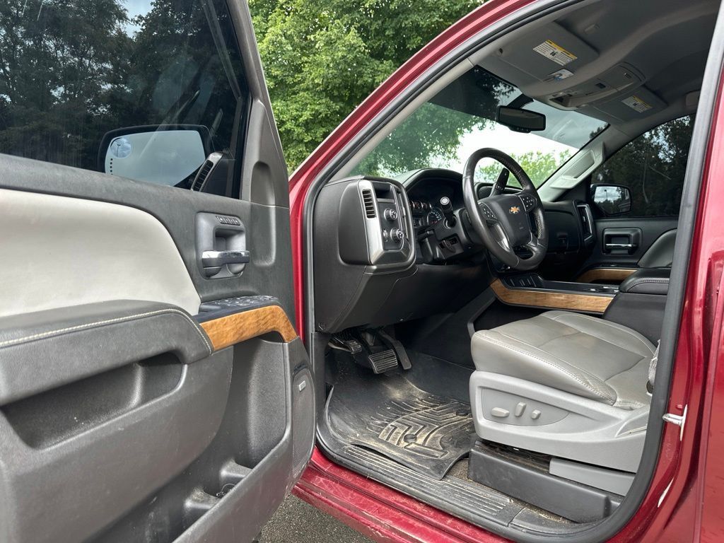2015 Chevrolet Silverado 1500 LTZ - 23084627 - 19