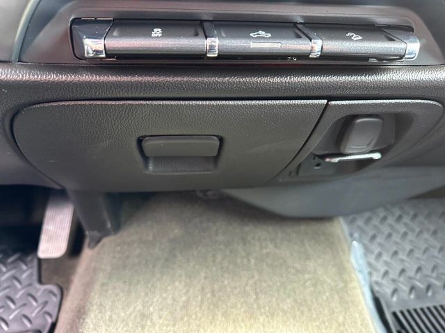 2015 Chevrolet Silverado 1500 LT Z71 4x4 4dr Crew Cab 5.8 ft. SB - 22940465 - 42