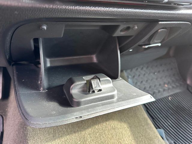 2015 Chevrolet Silverado 1500 LT Z71 4x4 4dr Crew Cab 5.8 ft. SB - 22940465 - 43