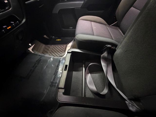 2015 Chevrolet Silverado 1500 LT Z71 4x4 4dr Crew Cab 5.8 ft. SB - 22978744 - 44