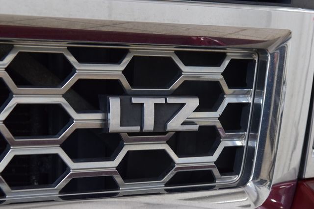 2015 Chevrolet Silverado 1500 LTZ Lifted - 23084627 - 12