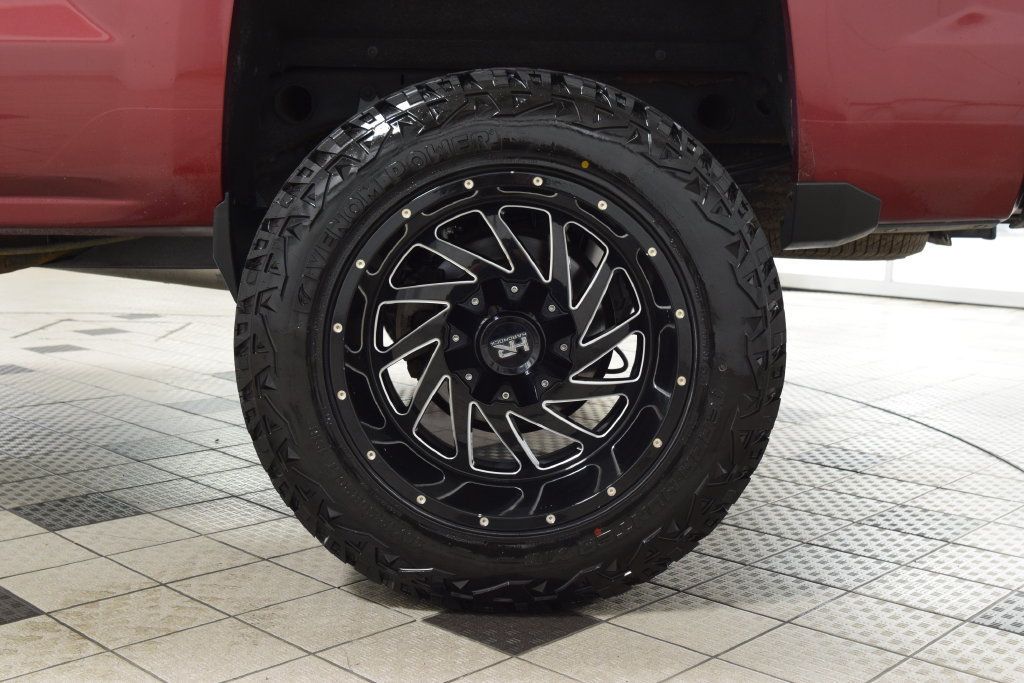 2015 Chevrolet Silverado 1500 LTZ Lifted - 23084627 - 22
