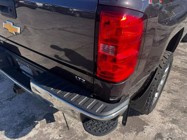 2015 Chevrolet Silverado 1500 LTZ Pickup 4D 5 3/4 ft - 22658494 - 9