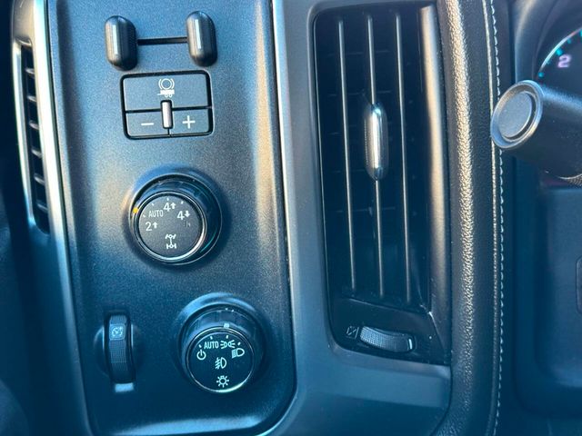 2015 Chevrolet Silverado 1500 LTZ Z71 4x4 4dr Crew Cab 5.8 ft. SB - 22936464 - 40