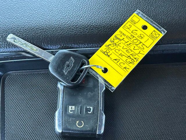 2015 Chevrolet Silverado 1500 LTZ Z71 4x4 4dr Crew Cab 5.8 ft. SB - 22936464 - 54