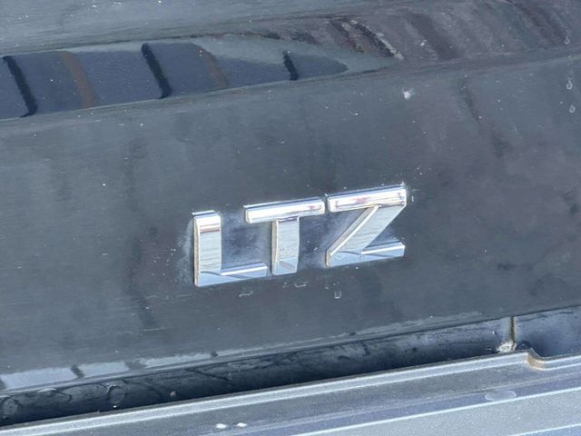 2015 Chevrolet Silverado 1500 LTZ Z71 4x4 4dr Crew Cab 5.8 ft. SB - 22936464 - 6